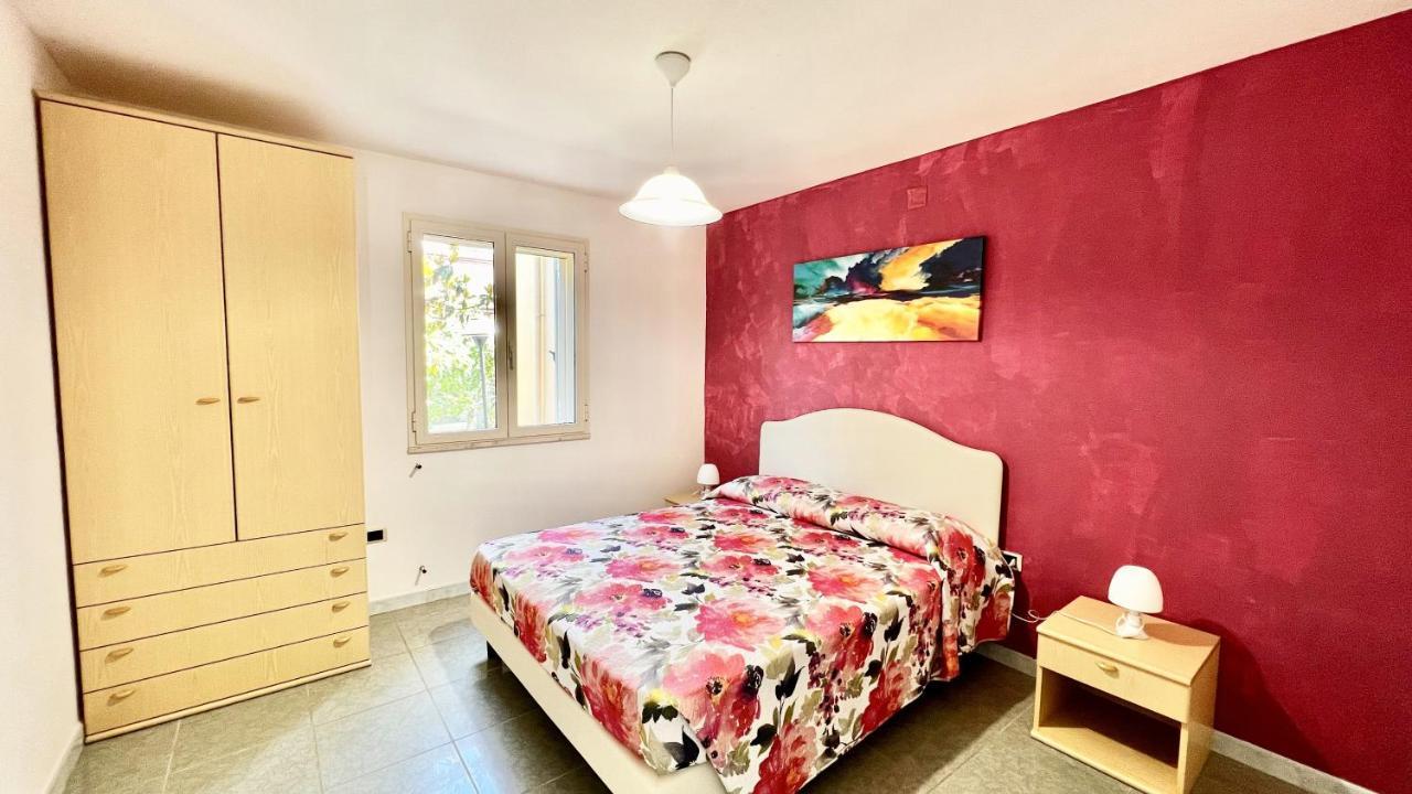 Mare Azzurro Aparthotel Кардеду Екстериор снимка