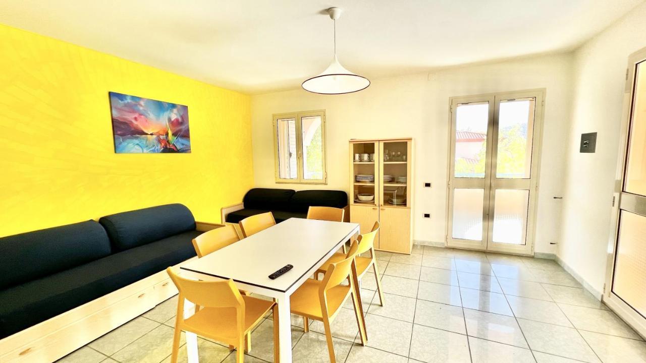 Mare Azzurro Aparthotel Кардеду Екстериор снимка