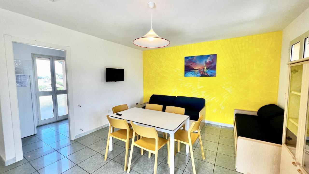 Mare Azzurro Aparthotel Кардеду Екстериор снимка