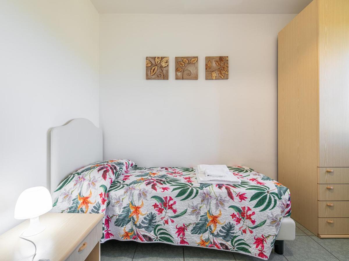 Mare Azzurro Aparthotel Кардеду Екстериор снимка