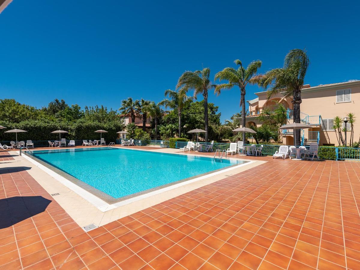Mare Azzurro Aparthotel Кардеду Екстериор снимка