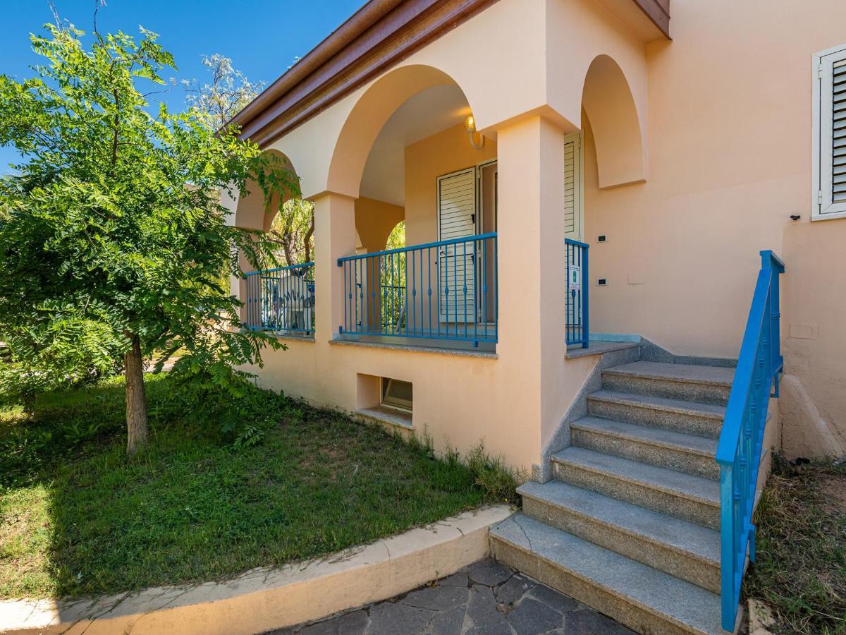 Mare Azzurro Aparthotel Кардеду Екстериор снимка